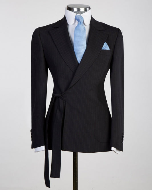Modern Black Pinstriped Notch Lapel Prom Suits With Belt