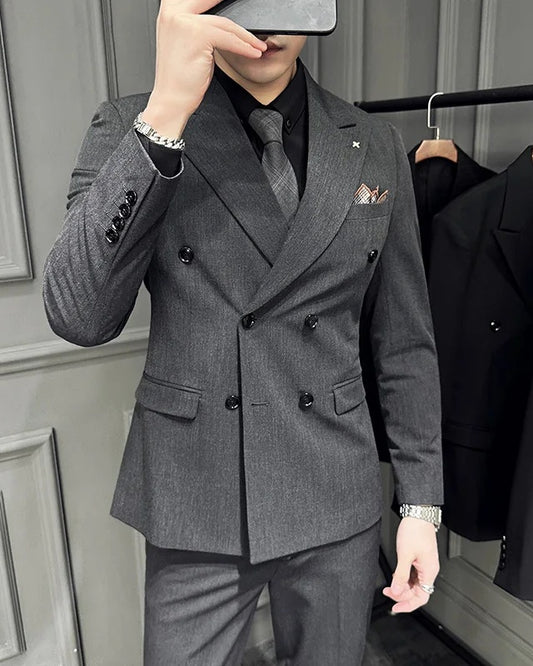 Ives Dark Gray Peaked Lapel Double Breasted Business Men Suits