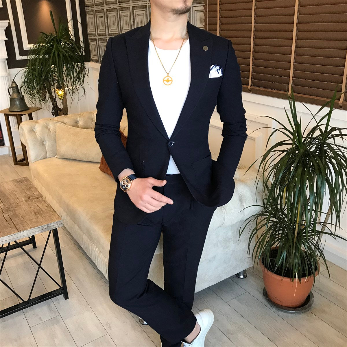 Newest Black One Button Peaked Lapel Prom Men Suit