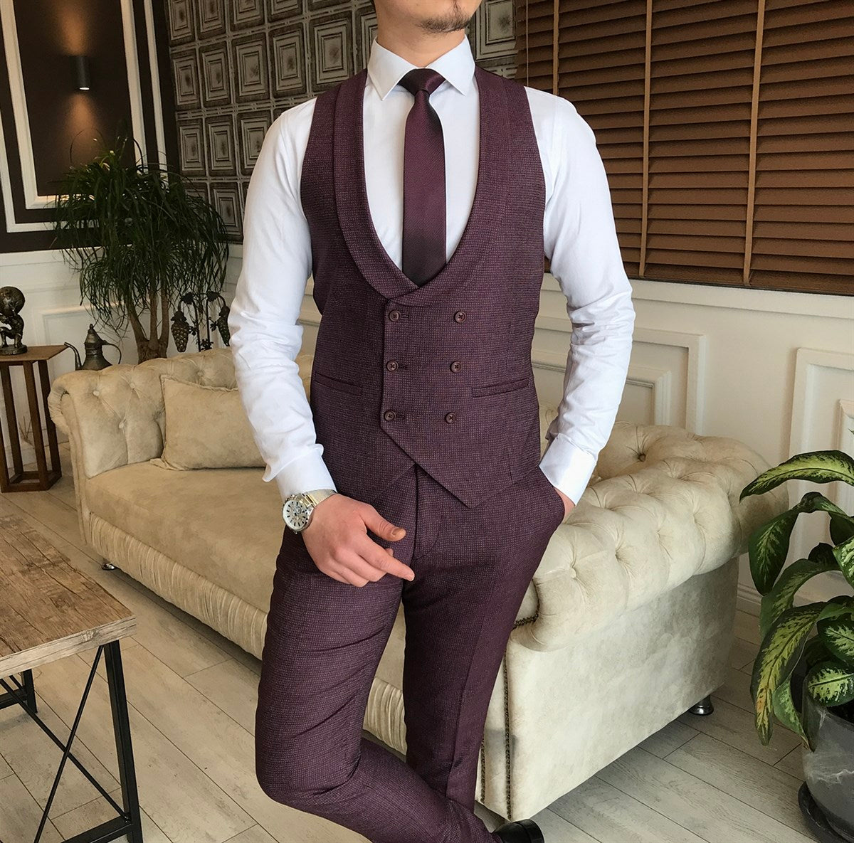 Modern Purple Three Pieces Peaked Lapel Prom Men Suit