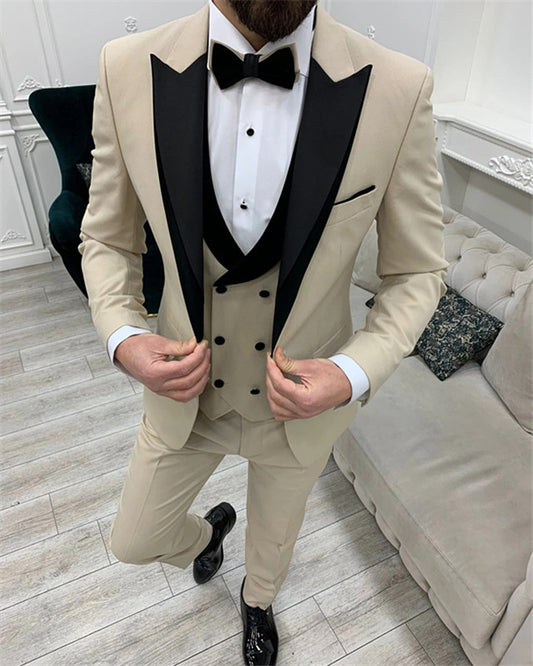 Ryan Champagne Three Pieces Peaked Lapel Fashion Men Suits
