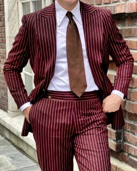 Stylish Burgundy Pinstriped Peaked Lapel Prom Men Suits
