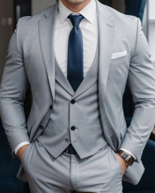 Fashion Gray 3 Pieces Notched Lapel Business Suits With Vest