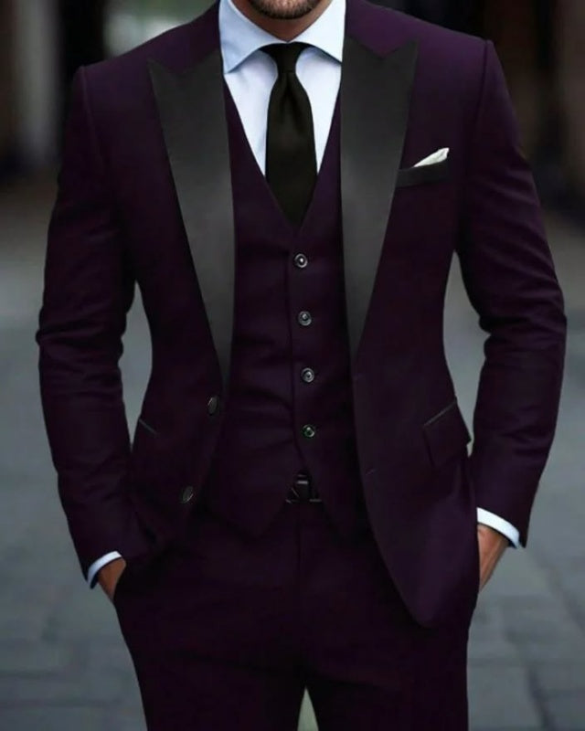 Fashion Dark Purple 3 Pieces Prom Suits With Black Satin Lapel