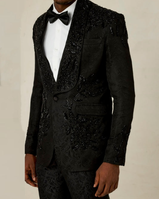 Fashion Black Jacquard Shawl Lapel Prom Suits With Appliques