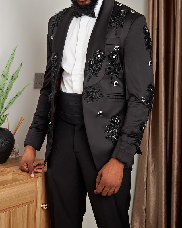 Fancy Black Shawl Lapel Appliques Prom Suits With Crystals
