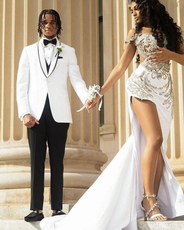Classy White Shawl Lape Three Pieces Wedding Men Suits