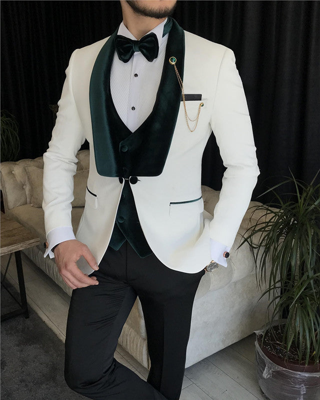 New Arrival White Three Pieces Wedding Men Suit with Green Velvet Lapel