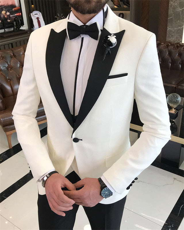 New Arrival White Three Pieces Slim Fit Peaked Lapel Wedding Men Suit