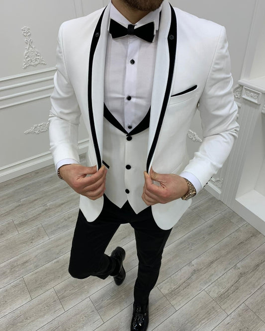 Chic White Best Fitting Three Pieces Shawl Lapel Wedding Men Suits