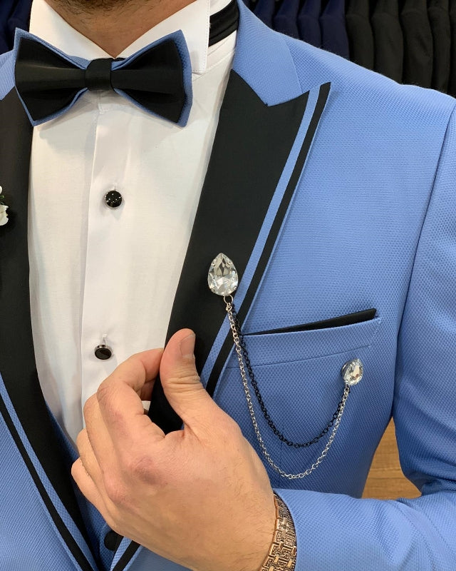Fashion Sky Blue Slim Fit Three Pieces Peaked Lapel Prom Men Suits