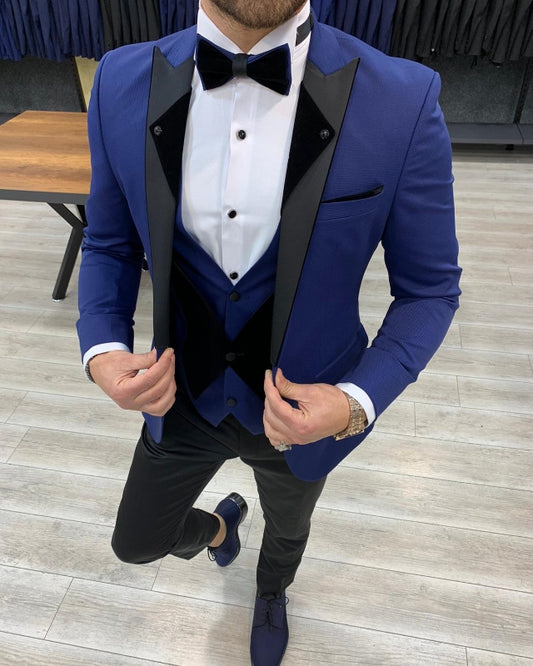 Newest Blue Slim Fit Three Pieces Peaked Lapel Prom Men Suits