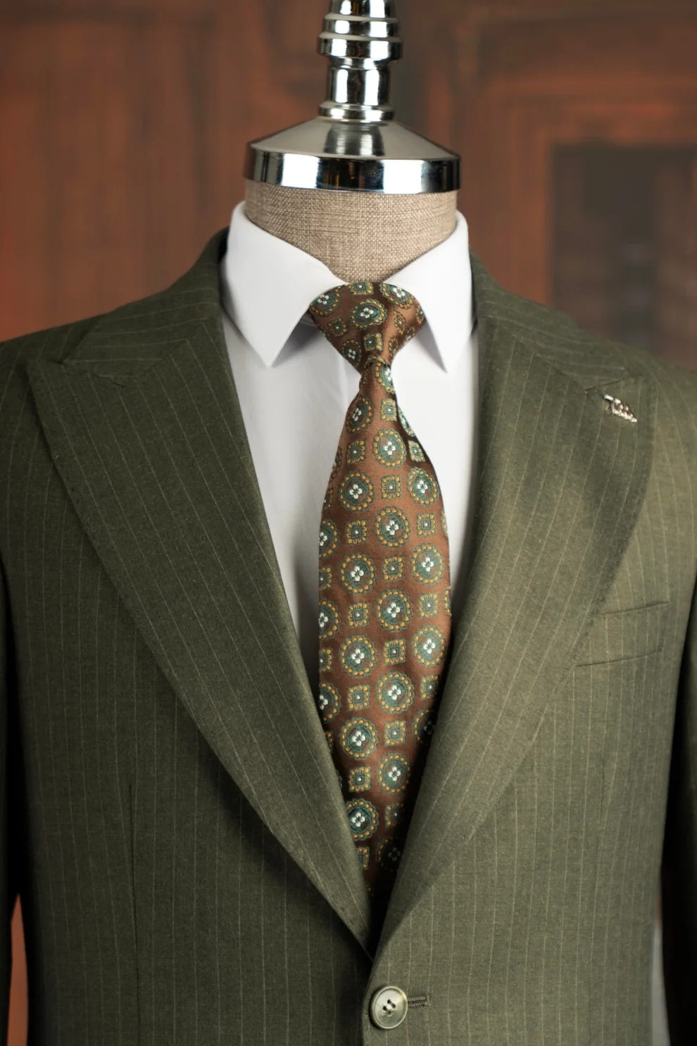 Gentle Green Two Pieces Peaked Lapel Stripe Men Suits