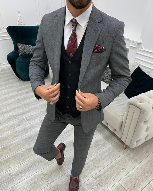 Newest Dark Gray Slim Fit Three Pieces Notch Lapel Business Men Suits
