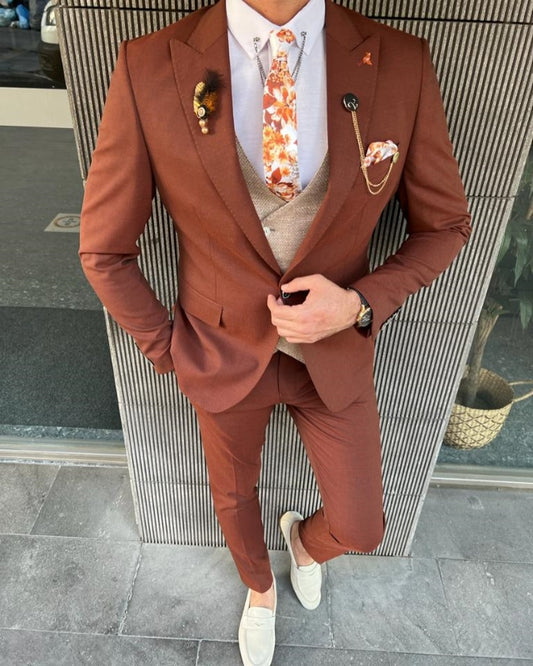 Alva handsome Brown Slim Fit Three Pieces Peaked Lapel Prom Men Suits