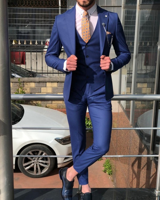 Barlow Handsome Blue Slim Fit Three Pieces Peaked Lapel Prom Men Suits