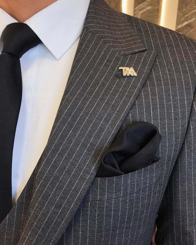Beau Gentle Gray Striped Peaked Lapel Three Pieces Business Suits
